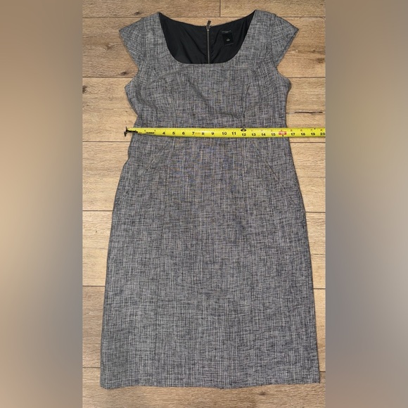 Ann Taylor Knee Length Business Dress Black size 6 - Picture 4 of 5